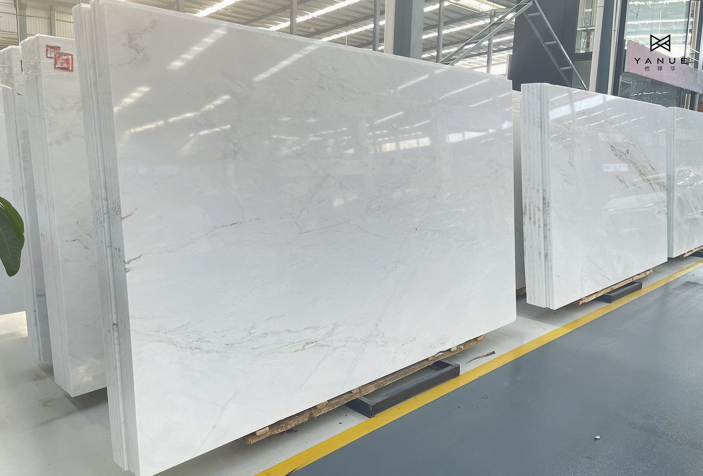 Quarry- White marble - Natural calacatta- With gray Veins- Polished Slabs -Warm marble-Villa Interior Decoration-Countertops-walls-floors-Background walls-unique marble