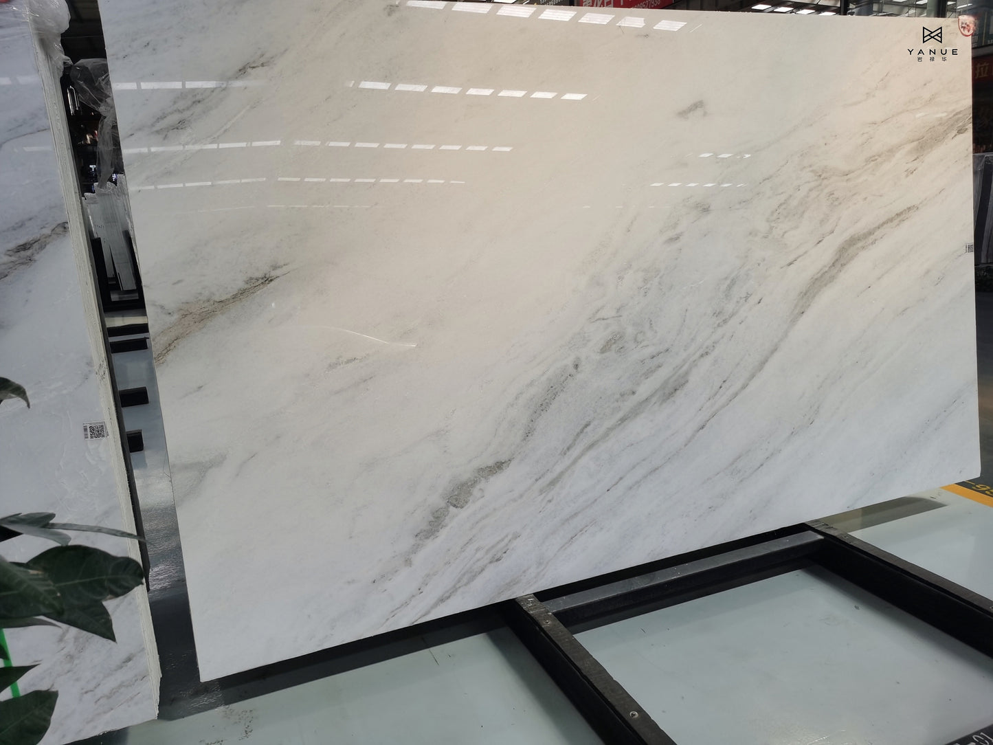 Quarry-White marble -Natural calacatta-With brown Veins -Polished Slabs -Warm marble-Villa Interior Decoration-Countertops-walls-floors-Background walls-unique marble